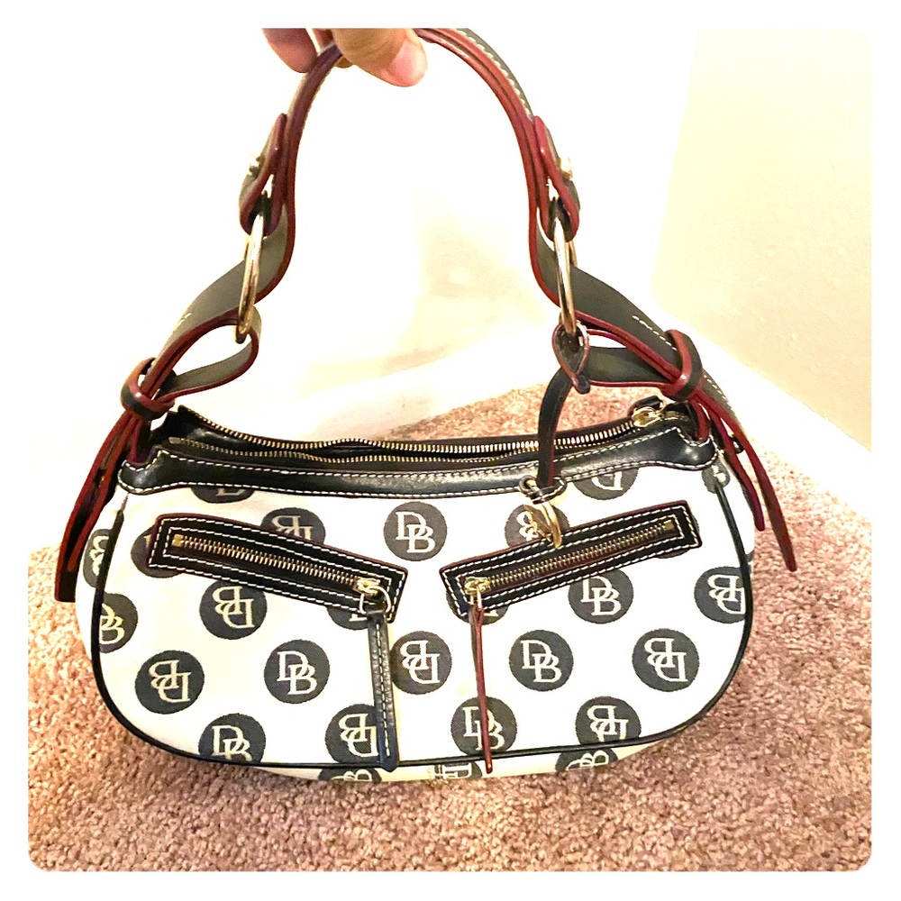 Small Dooney and Bourke Purse